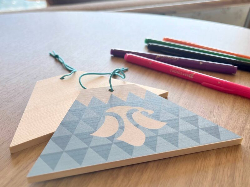 人生を祝う 絵馬づくり